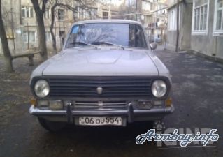 1980, GAZ 24
